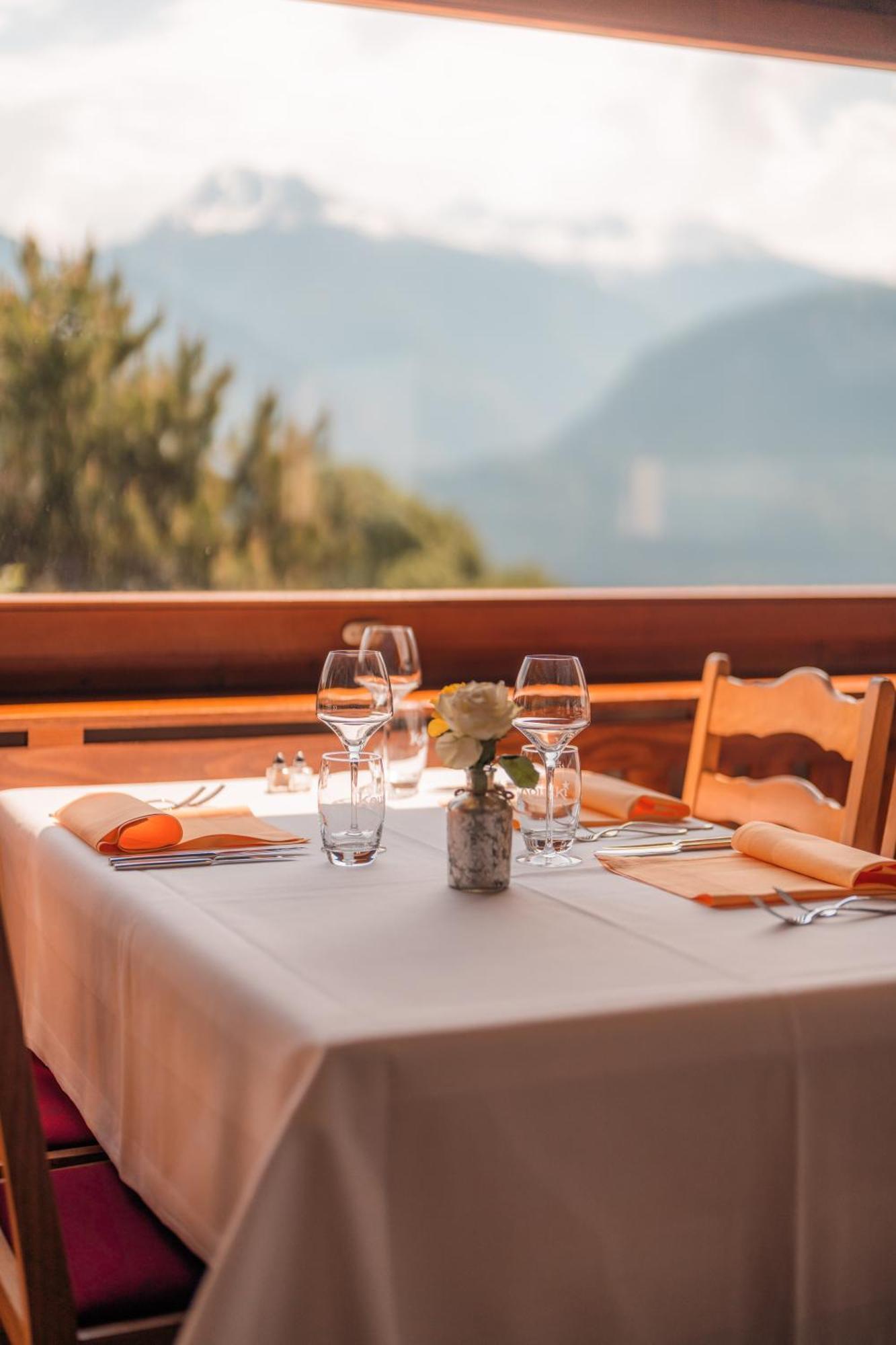Hotel Relais Fleuri Chermignon-d'en Bas Exteriér fotografie